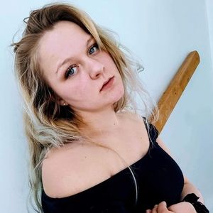 Meet your Posher, Jenny